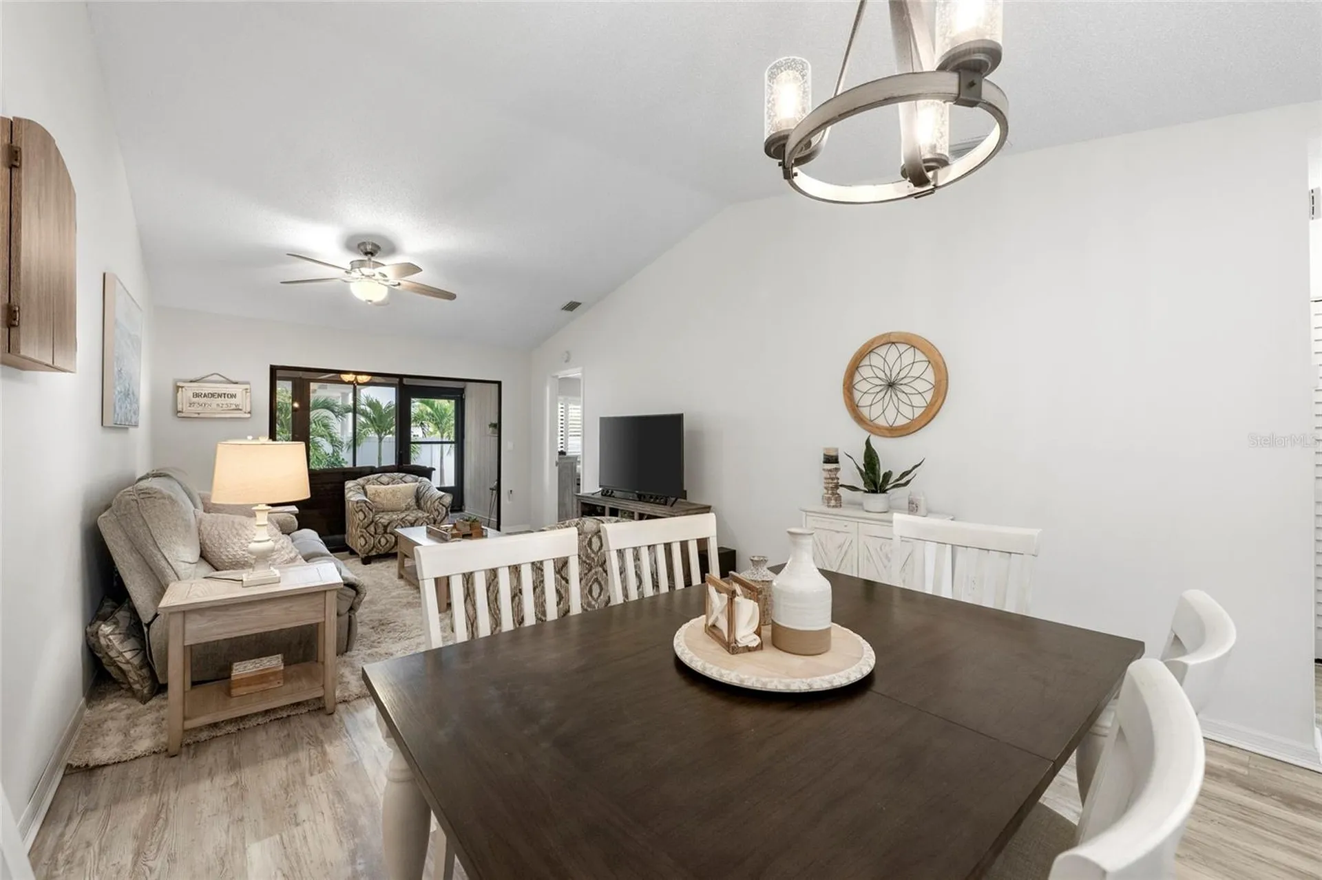 6015 27th Street W Bradenton FL 34207