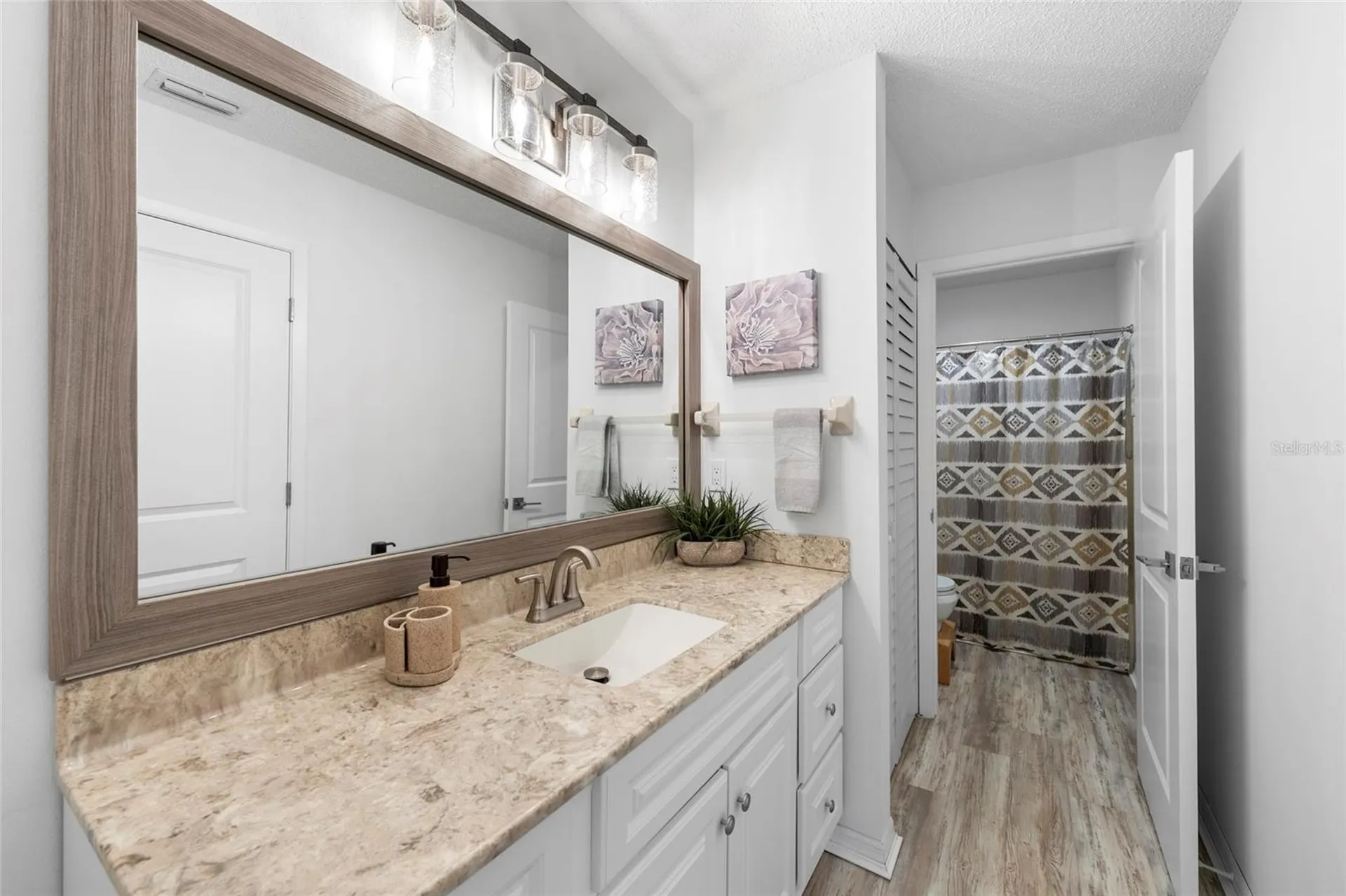 6015 27th Street W Bradenton FL 34207