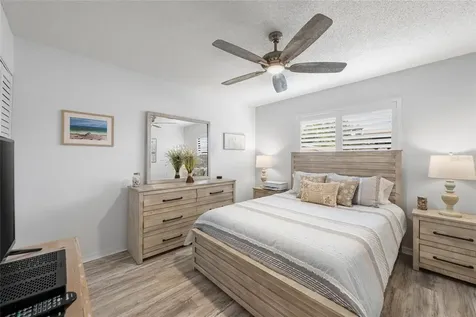 6015 27th Street W Bradenton FL 34207
