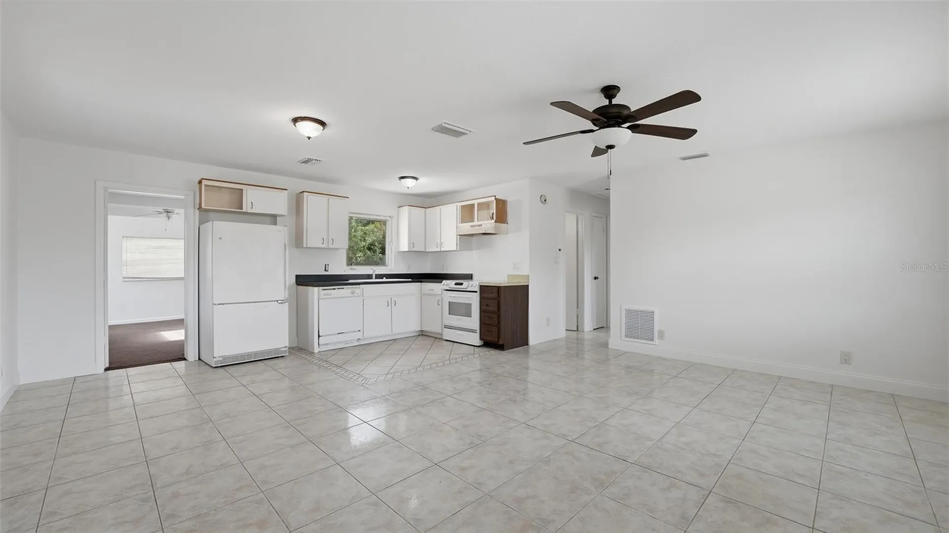 1015 60th Avenue Terrace W Bradenton FL 34207