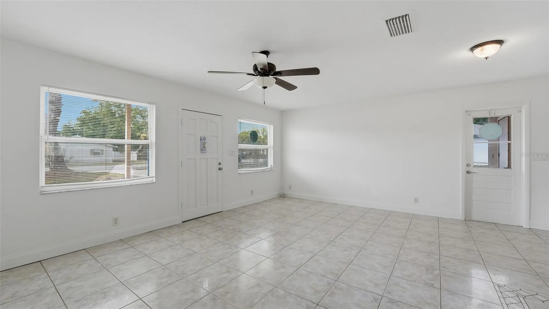 1015 60th Avenue Terrace W Bradenton FL 34207