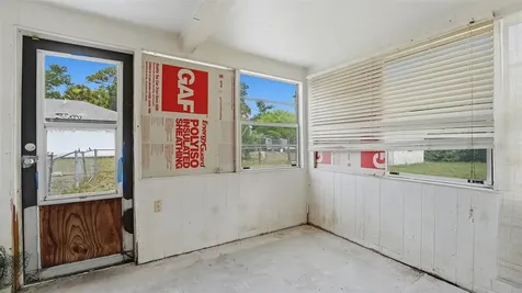1015 60th Avenue Terrace W Bradenton FL 34207