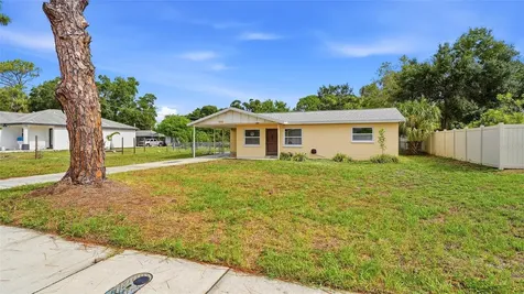 1015 60th Avenue Terrace W Bradenton FL 34207