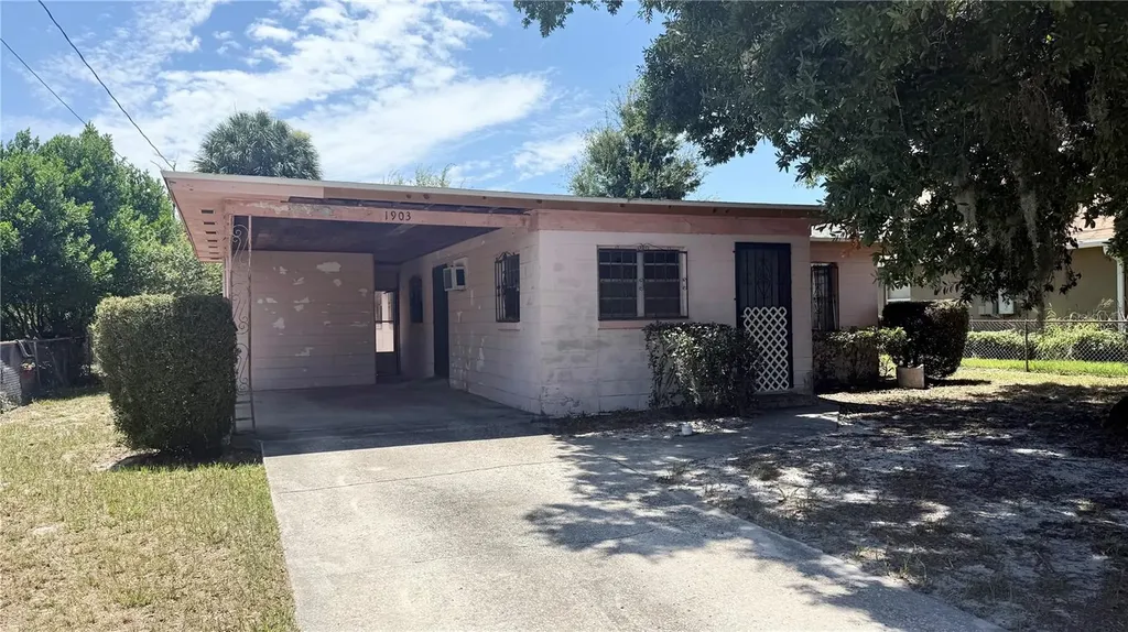 1903 3rd Street NE Winter Haven FL 33881