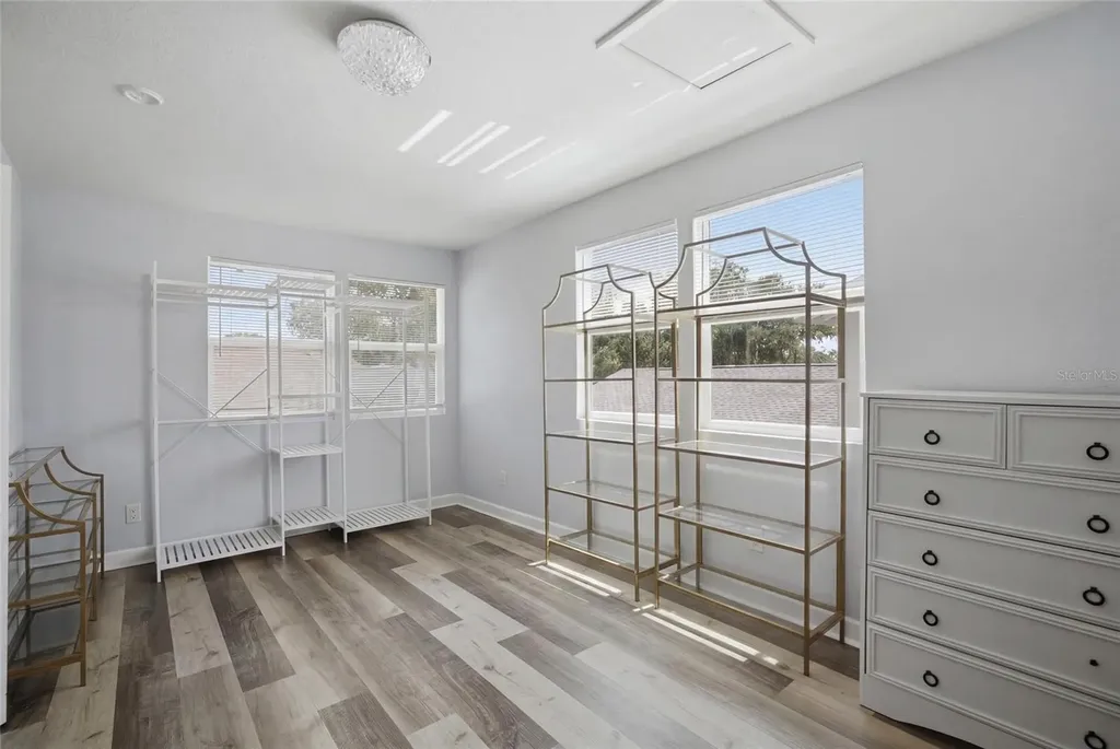 2132 W Beach Street Tampa FL 33607