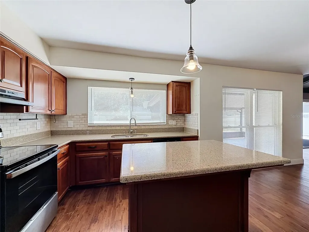 15708 Woodcock Place Tampa FL 33624