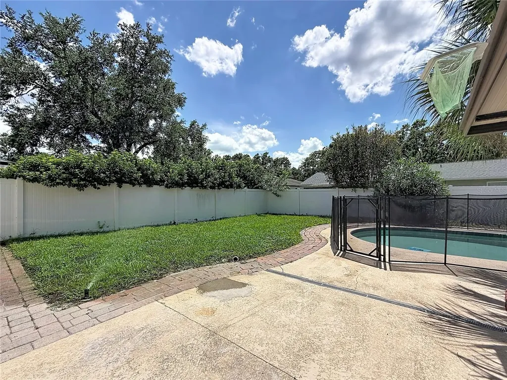 15708 Woodcock Place Tampa FL 33624