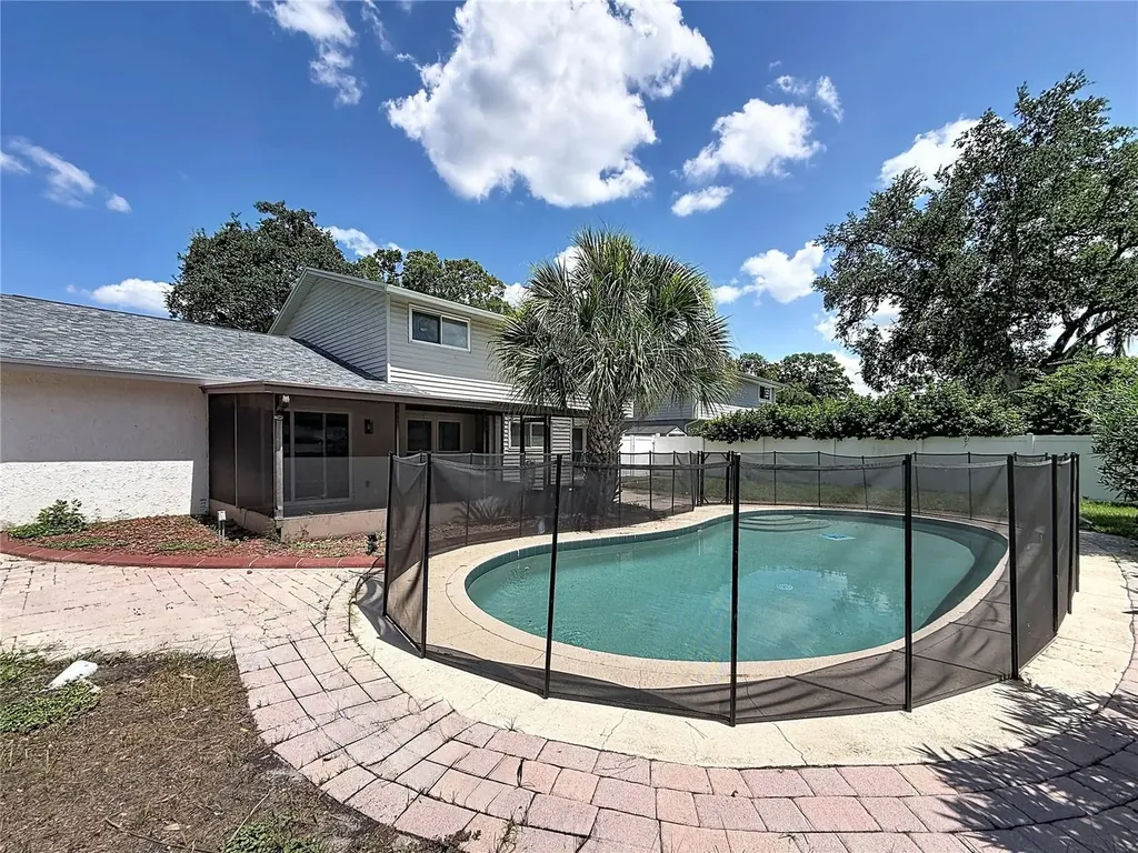 15708 Woodcock Place Tampa FL 33624