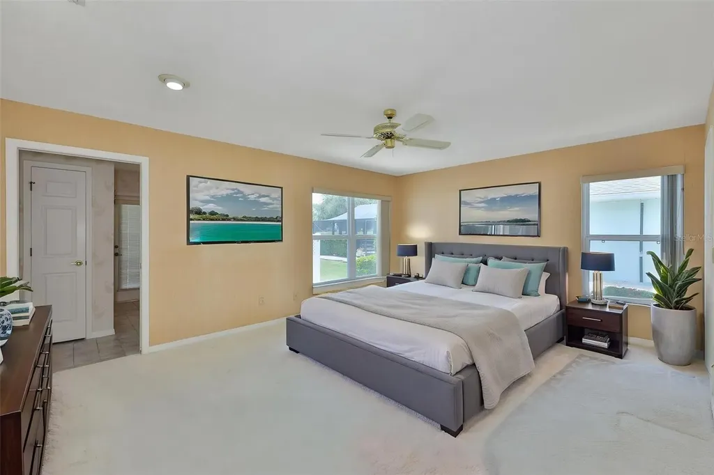 1927 E View Drive Sun City Center FL 33573