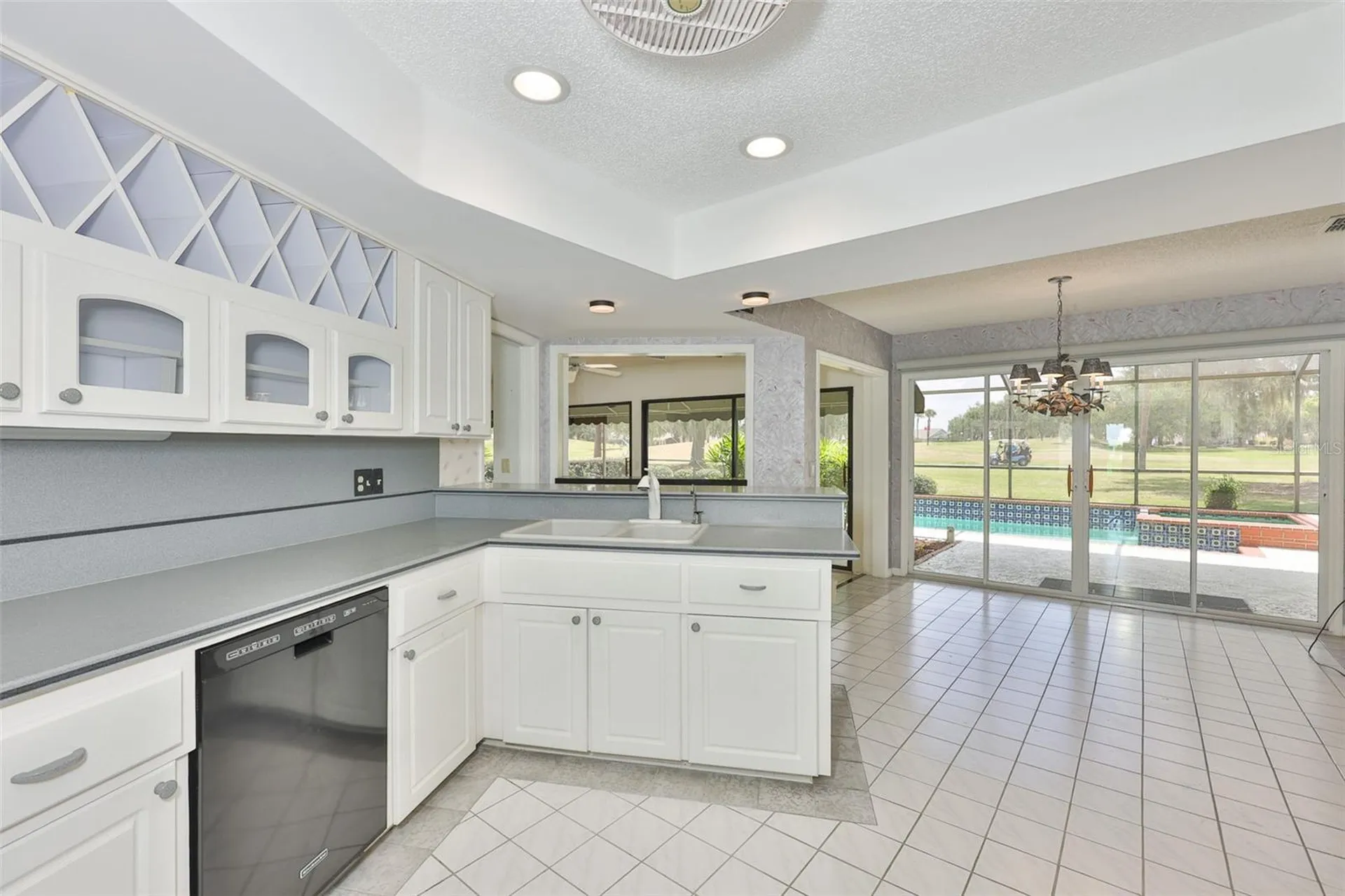 1927 E View Drive Sun City Center FL 33573