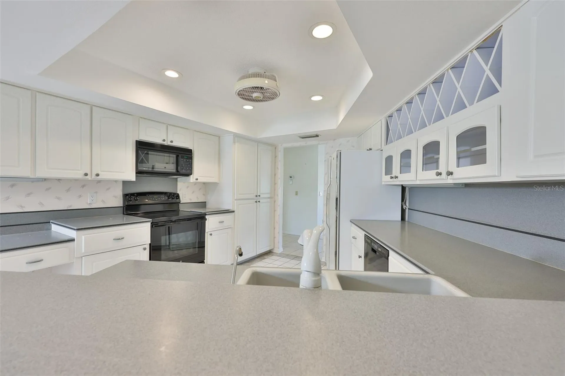 1927 E View Drive Sun City Center FL 33573