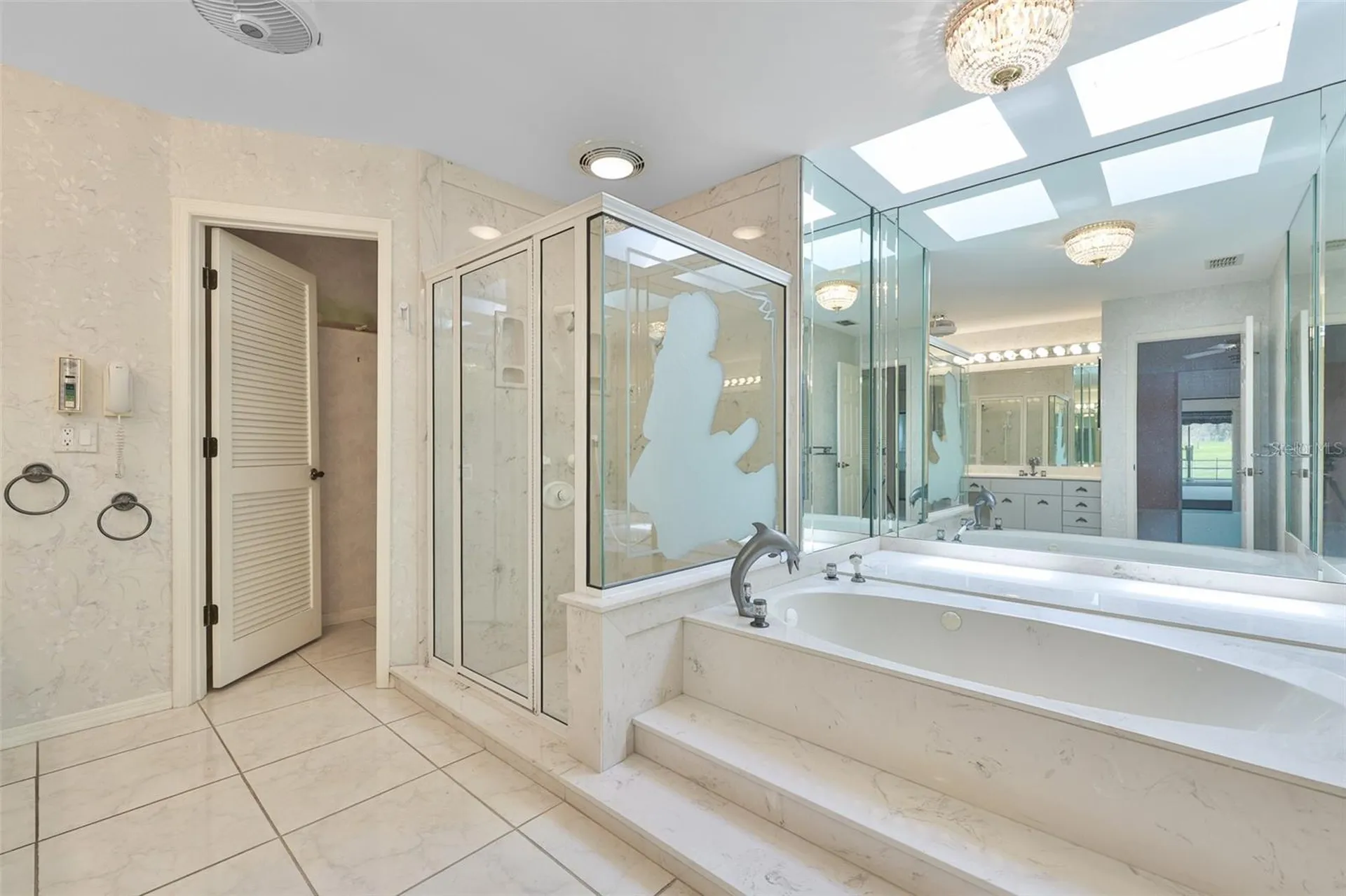 1927 E View Drive Sun City Center FL 33573