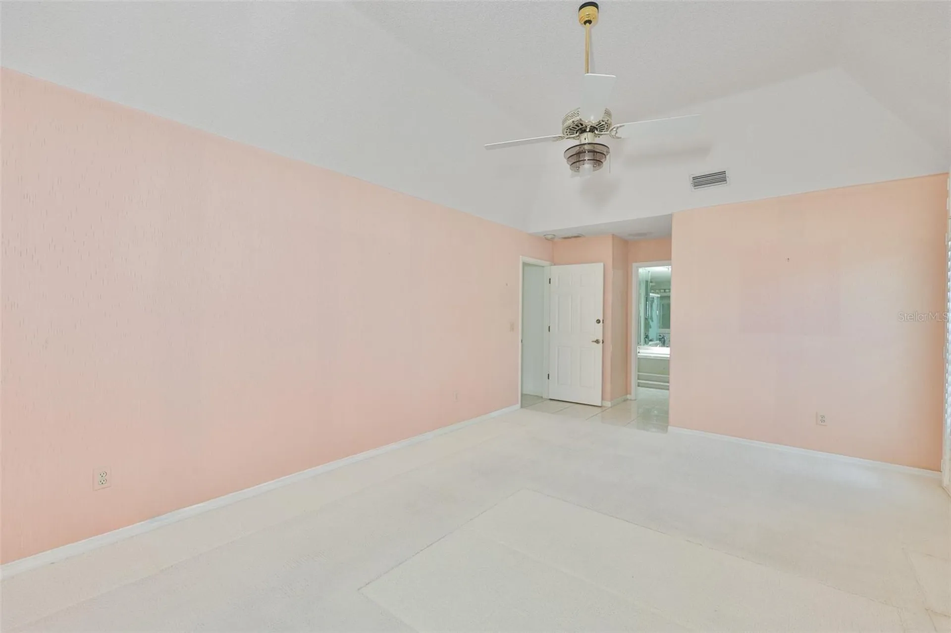 1927 E View Drive Sun City Center FL 33573