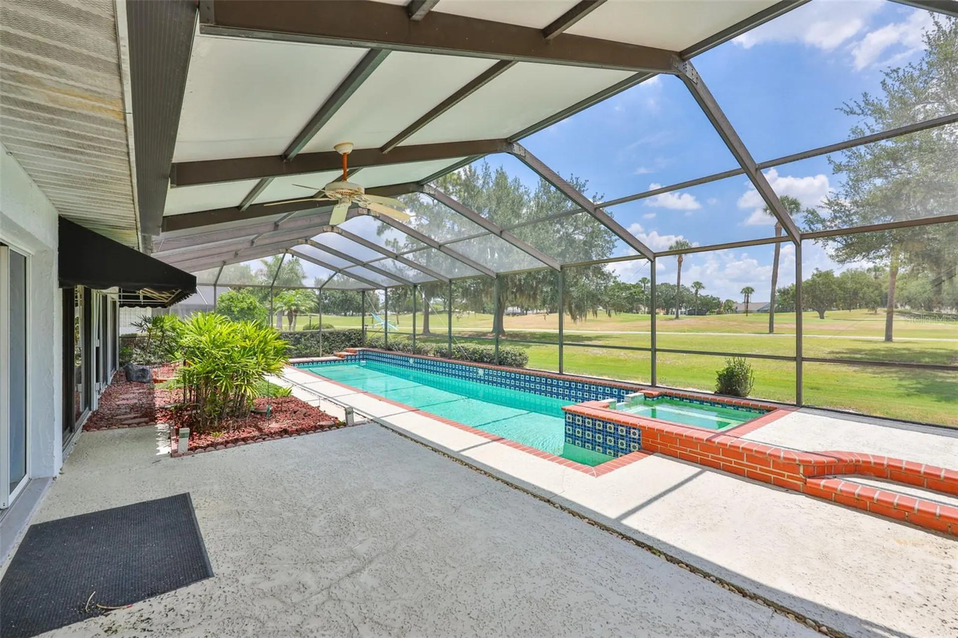 1927 E View Drive Sun City Center FL 33573
