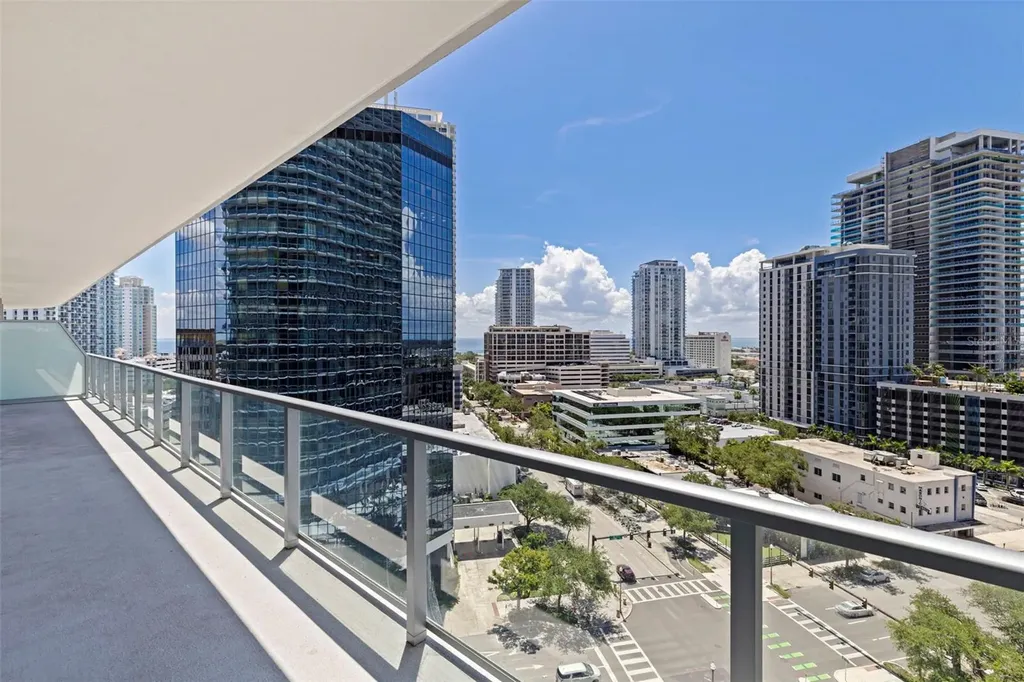 400 Central Avenue St Petersburg FL 33701