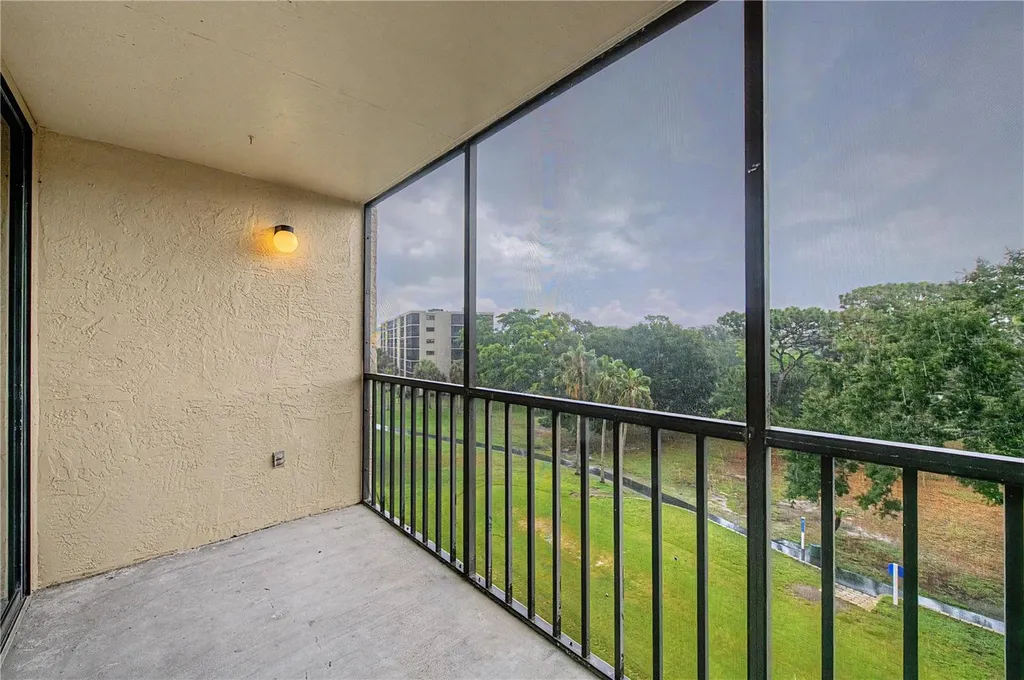 800 Cove Cay Drive Clearwater FL 33760