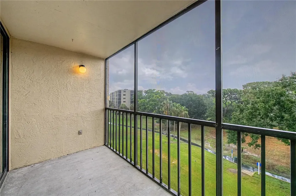 800 Cove Cay Drive Clearwater FL 33760