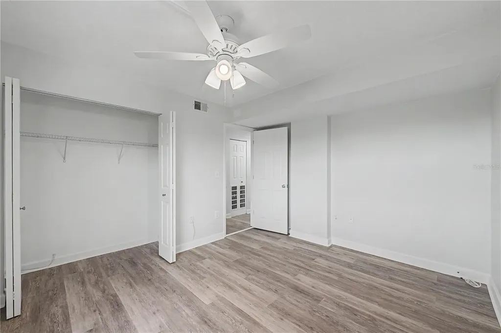 800 Cove Cay Drive Clearwater FL 33760