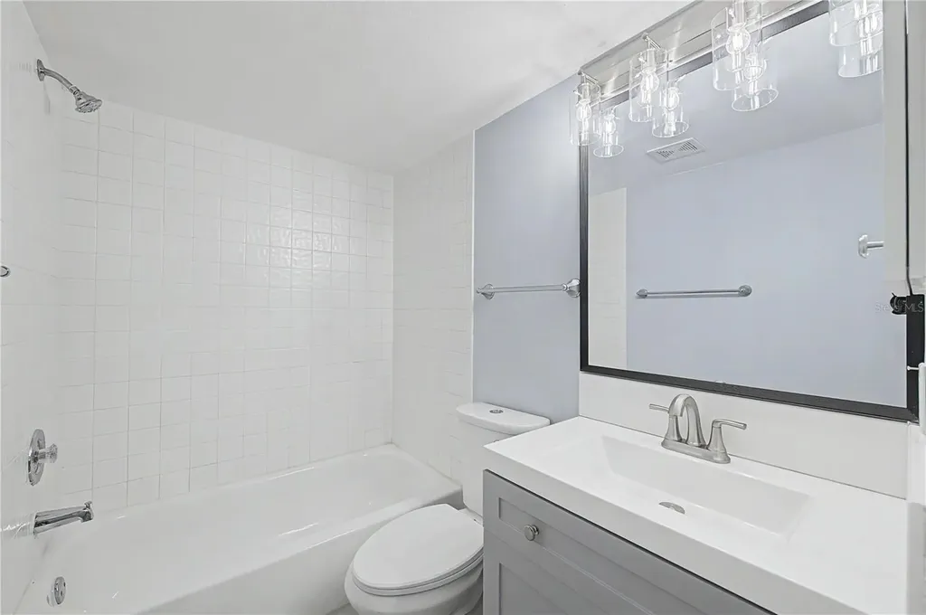800 Cove Cay Drive Clearwater FL 33760