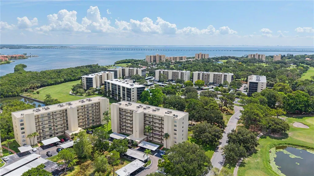 800 Cove Cay Drive Clearwater FL 33760