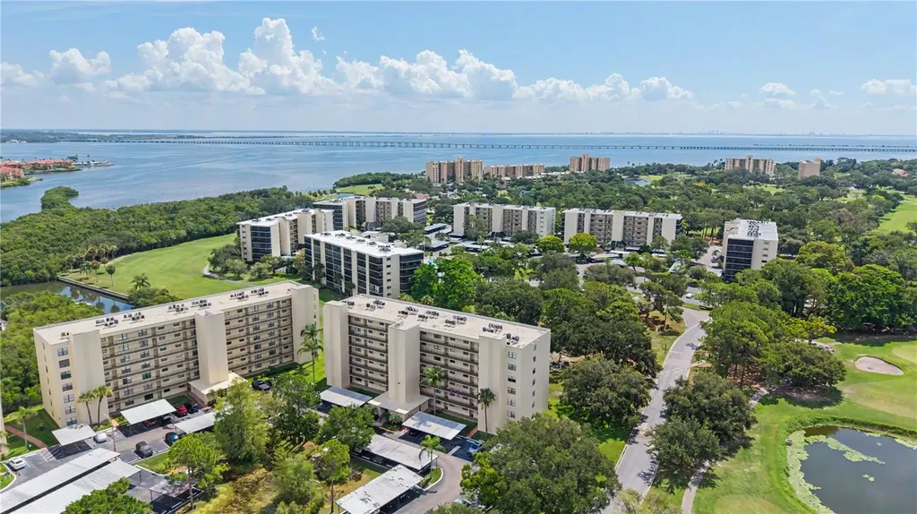 800 Cove Cay Drive Clearwater FL 33760