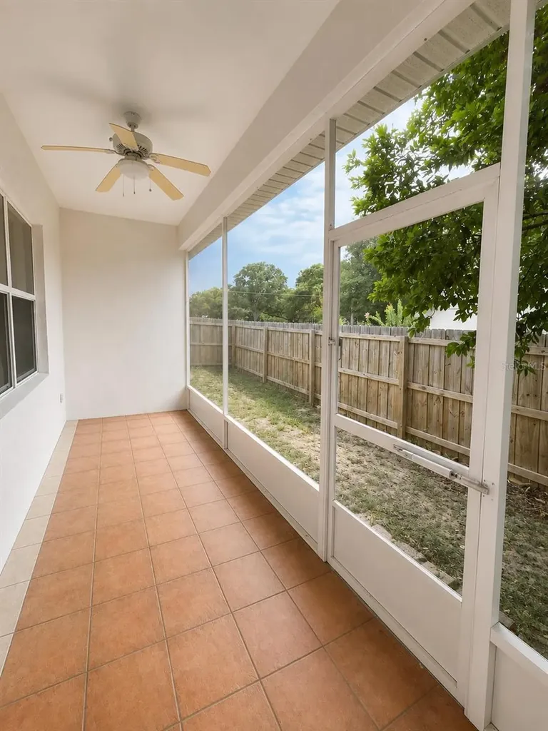 217 E 19th Avenue Mount Dora FL 32757