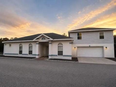 217 E 19th Avenue Mount Dora FL 32757