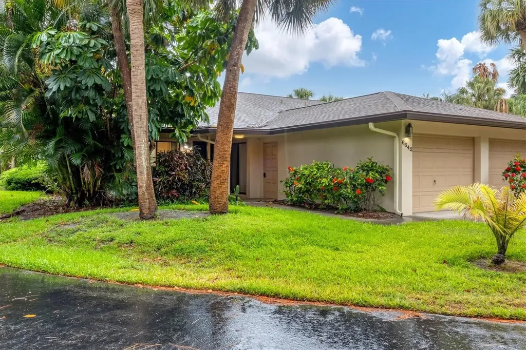 6642 Schooner Bay Circle Sarasota FL 34231