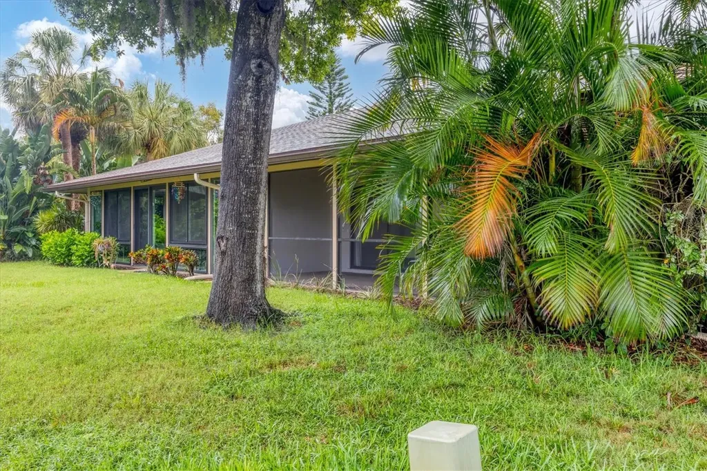 6642 Schooner Bay Circle Sarasota FL 34231