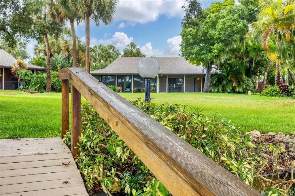 6642 Schooner Bay Circle Sarasota FL 34231