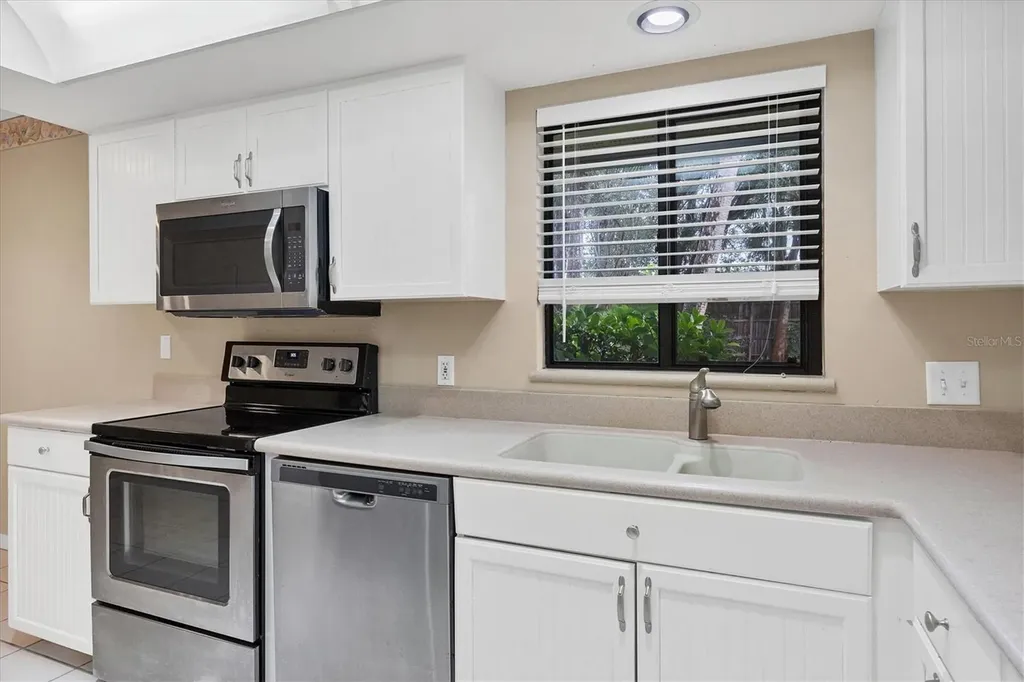 6642 Schooner Bay Circle Sarasota FL 34231