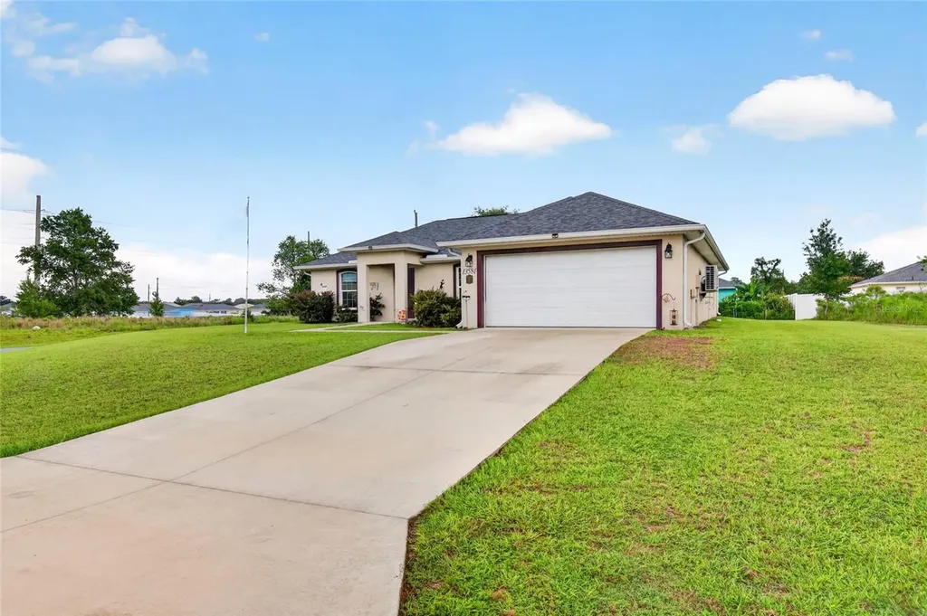 13581 SW 48th Court Ocala FL 34473