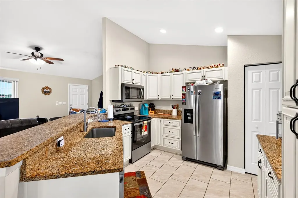 13581 SW 48th Court Ocala FL 34473