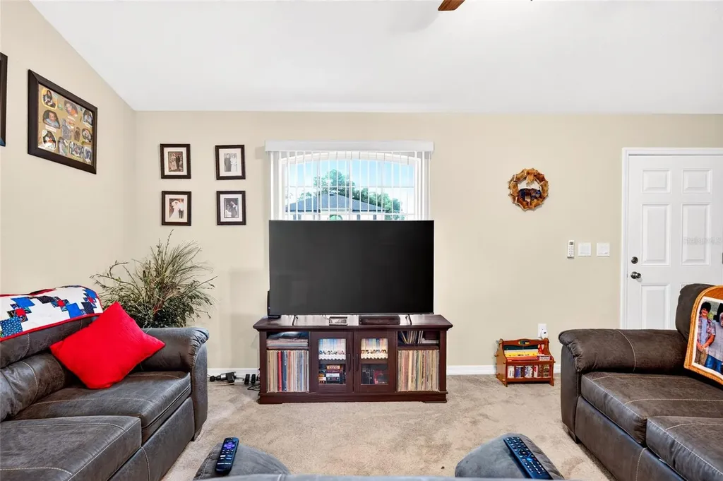 13581 SW 48th Court Ocala FL 34473