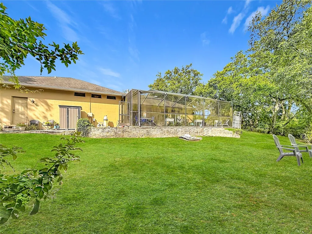 10301 Fox Sparrow Avenue Weeki Wachee FL 34613