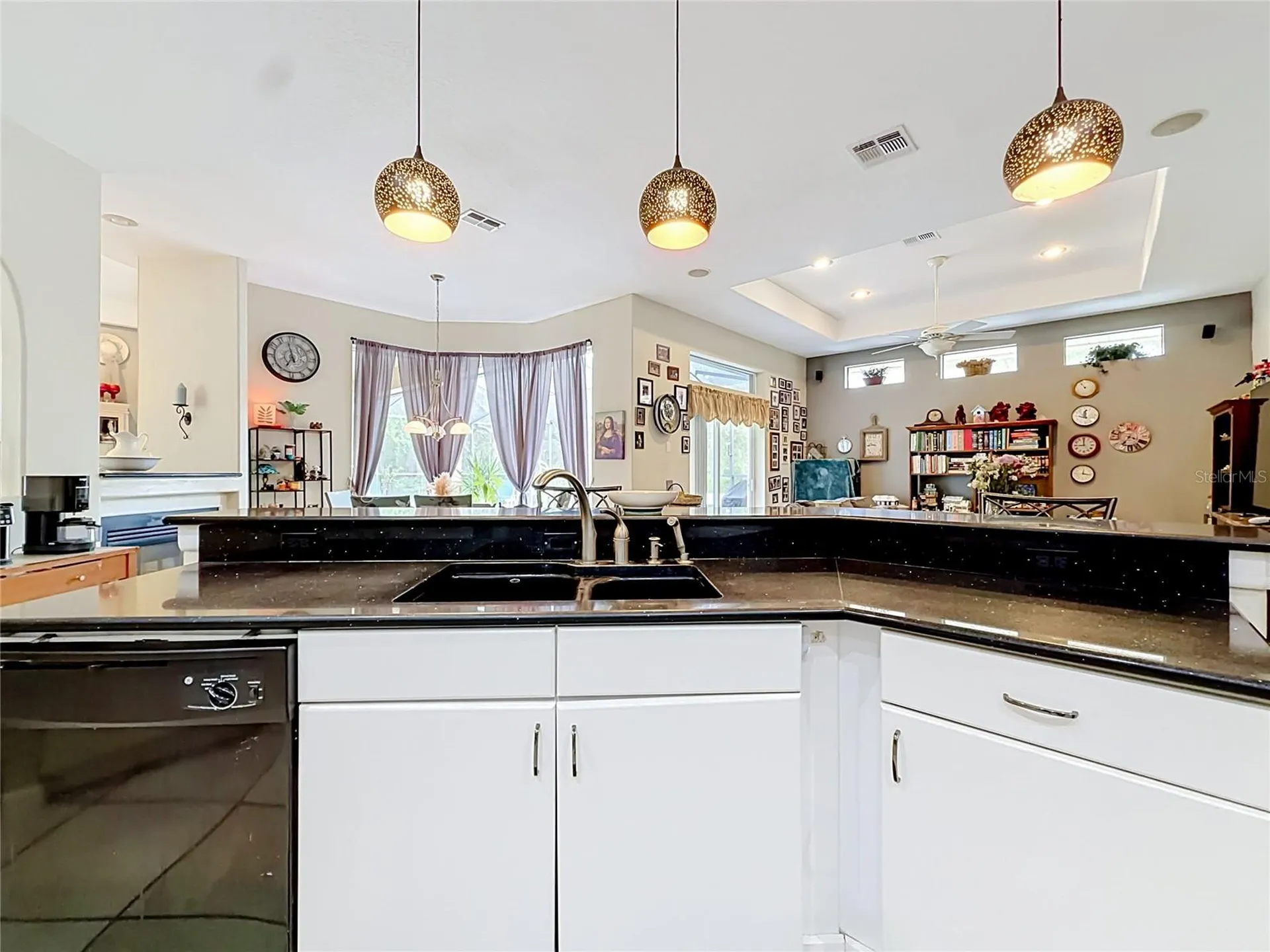 10301 Fox Sparrow Avenue Weeki Wachee FL 34613