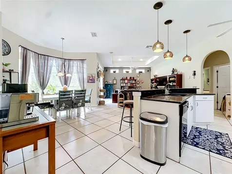 10301 Fox Sparrow Avenue Weeki Wachee FL 34613