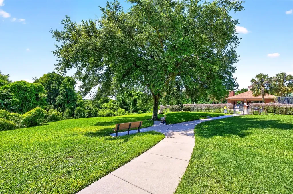 825 Parkside Pointe Boulevard Apopka FL 32712