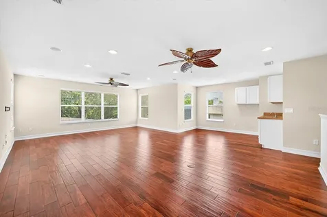 825 Parkside Pointe Boulevard Apopka FL 32712