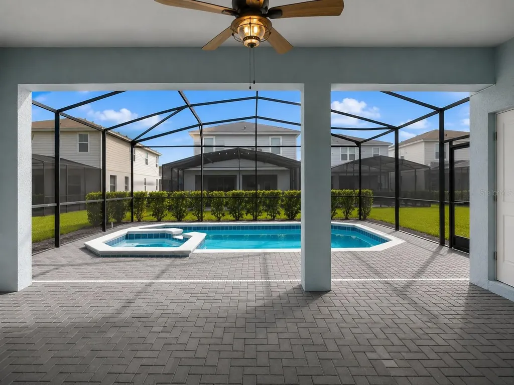 7360 Oakmoss Loop Davenport FL 33837