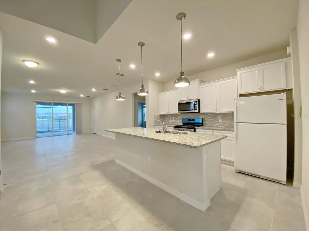 7360 Oakmoss Loop Davenport FL 33837