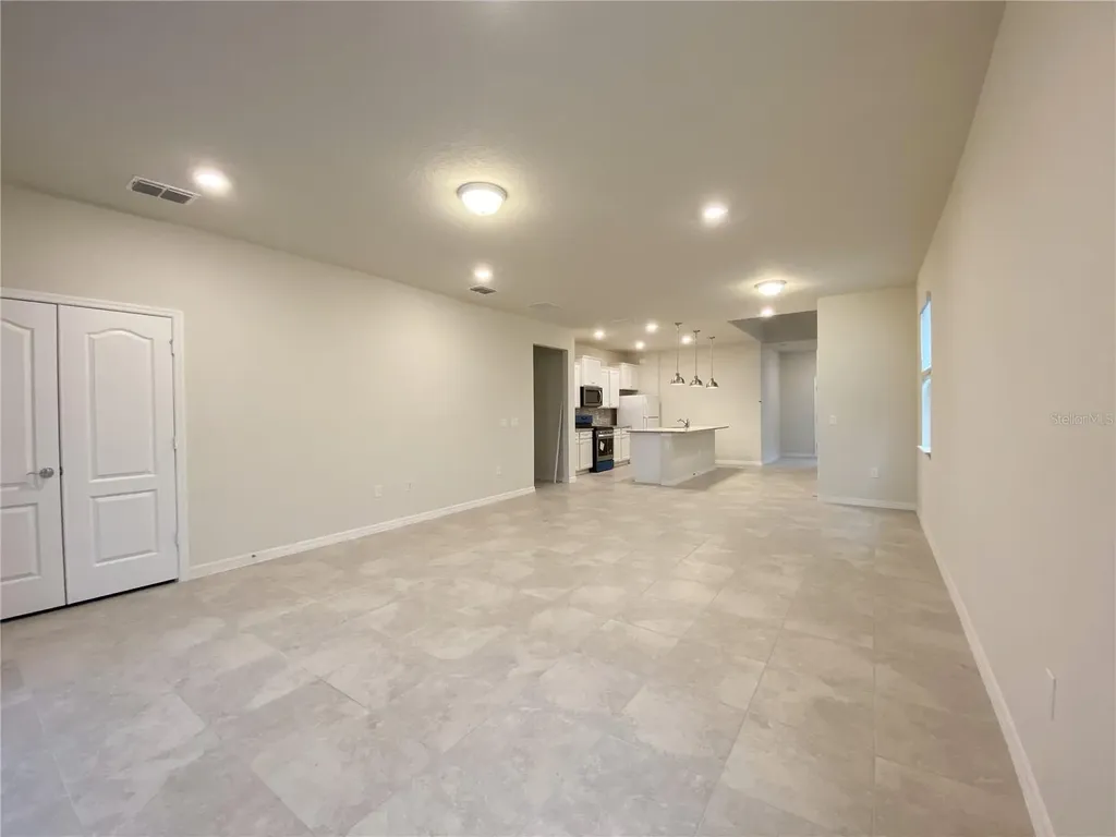 7360 Oakmoss Loop Davenport FL 33837