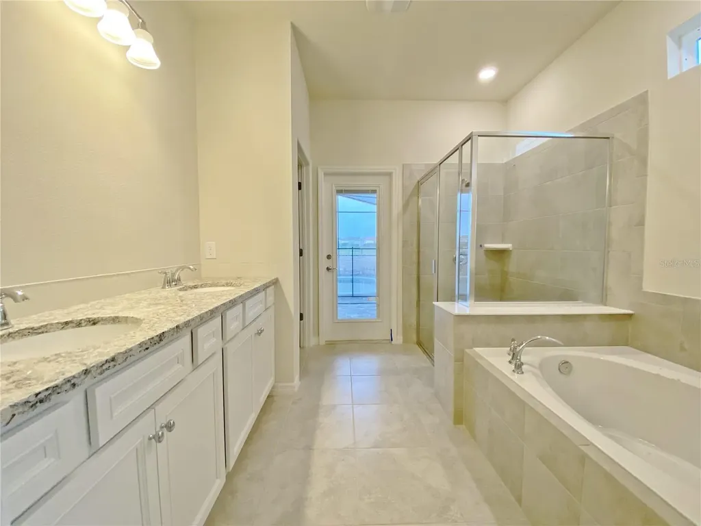 7360 Oakmoss Loop Davenport FL 33837