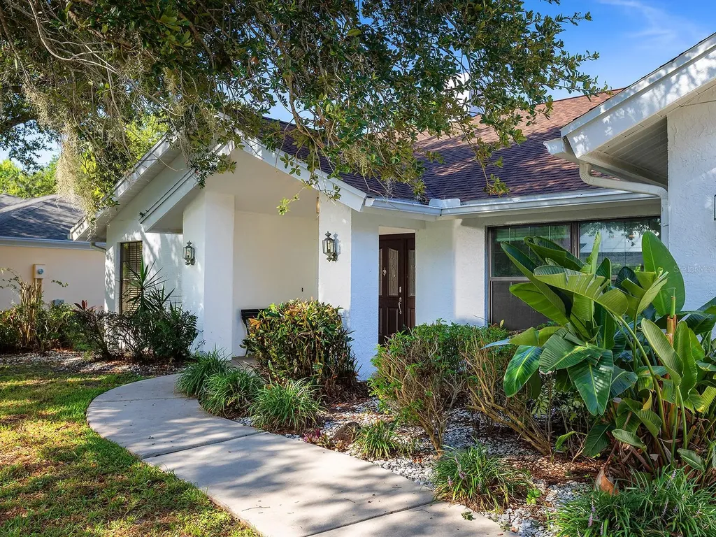1756 Cottonwood Trail Sarasota FL 34232