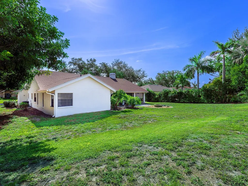 1756 Cottonwood Trail Sarasota FL 34232