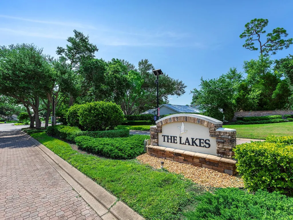 1756 Cottonwood Trail Sarasota FL 34232