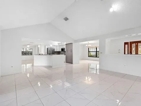 1756 Cottonwood Trail Sarasota FL 34232