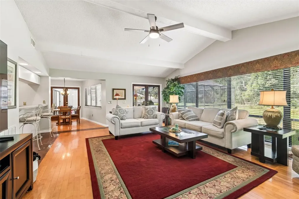 5804 Ainsworth Court E Tampa FL 33647