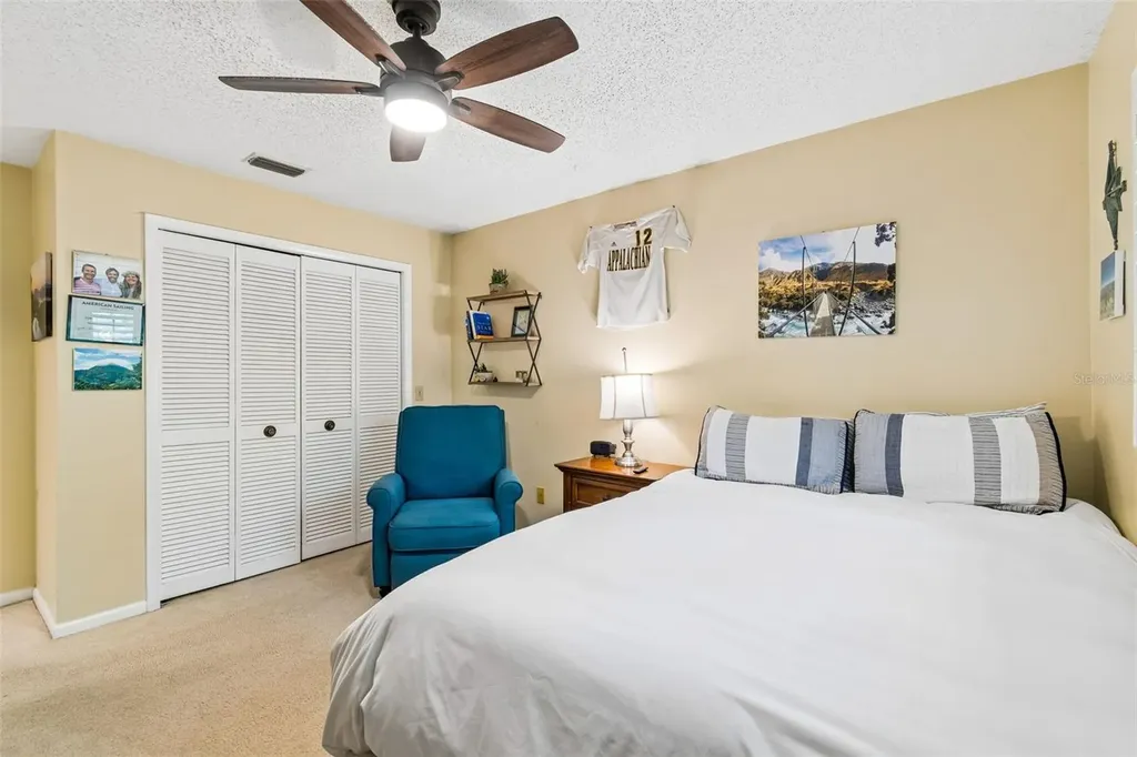 5804 Ainsworth Court E Tampa FL 33647