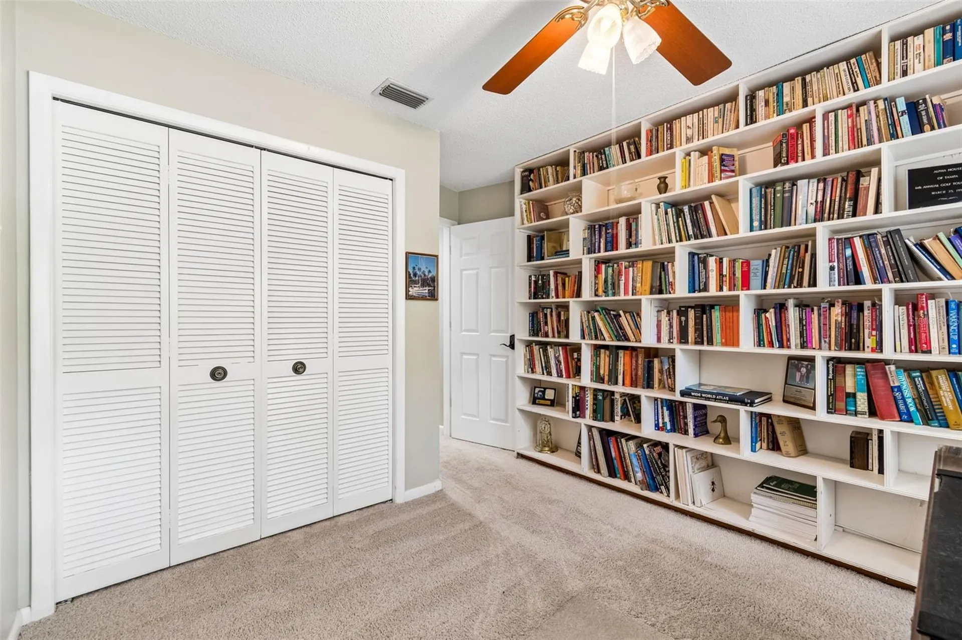 5804 Ainsworth Court E Tampa FL 33647